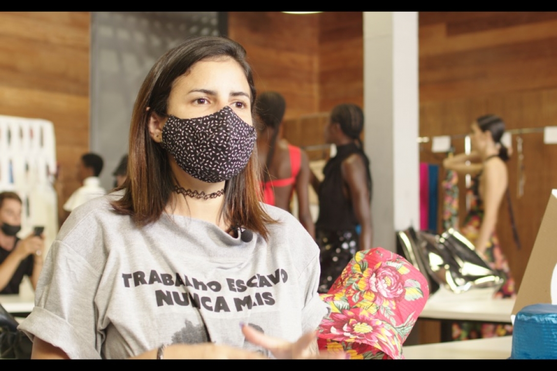 Do trabalho escravo para a parceira com o estilista Reinaldo Lourenço
